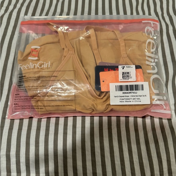 NWT Shapewear Bodysuit for Women Tummy Control Shaper Seamless Lifter. - Picture 9 of 11